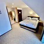 Apartmán Pod Sosnami Termy 450m -20 Procent Na Termy *